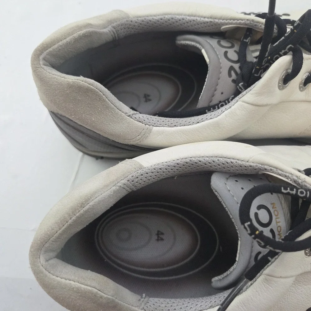 ECCO Golf Shoes Mens 44 Yak Leather Natural Motion White Spikeless Athletic